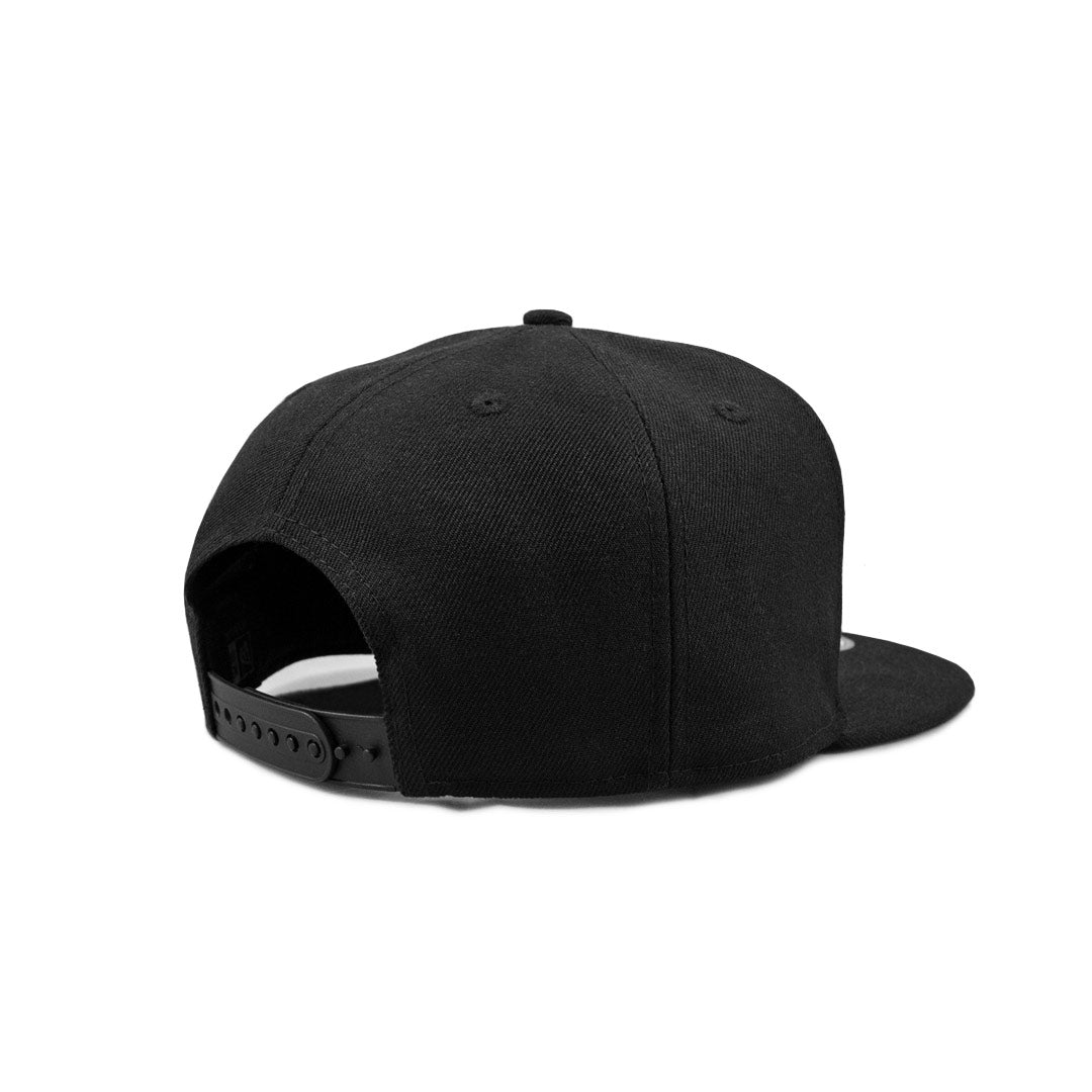 New Era Signature 9FIFTY Snapback Hat